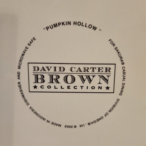 Sakura Pumpkin Hollow Salad Plate - Picture 3 of 3